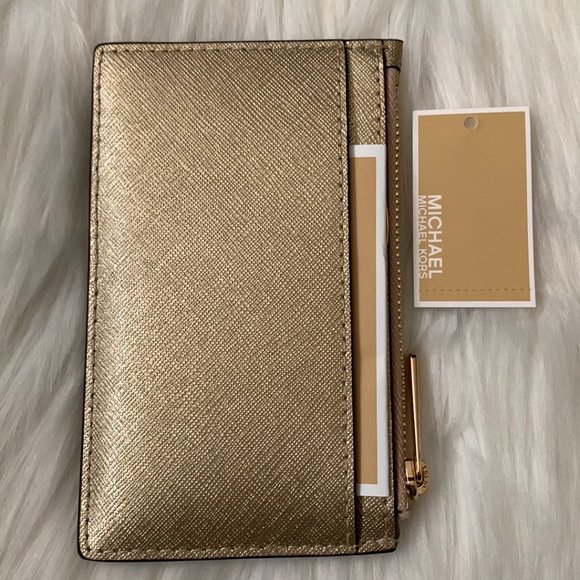 MICHAEL KORS Jet Set Travel Medium Top Zip Card Case in Metalllic Pale Gold - Picture 2 of 2